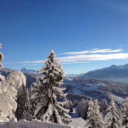 B&B Les Audannes 안제르